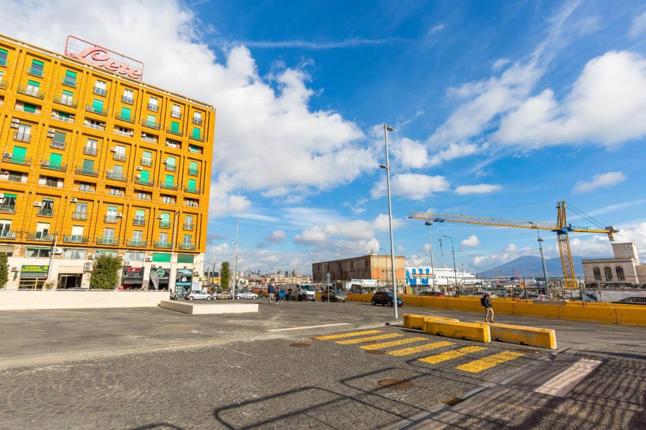 Piazza Municipio Apartments By Wonderful Italy Naples Extérieur photo