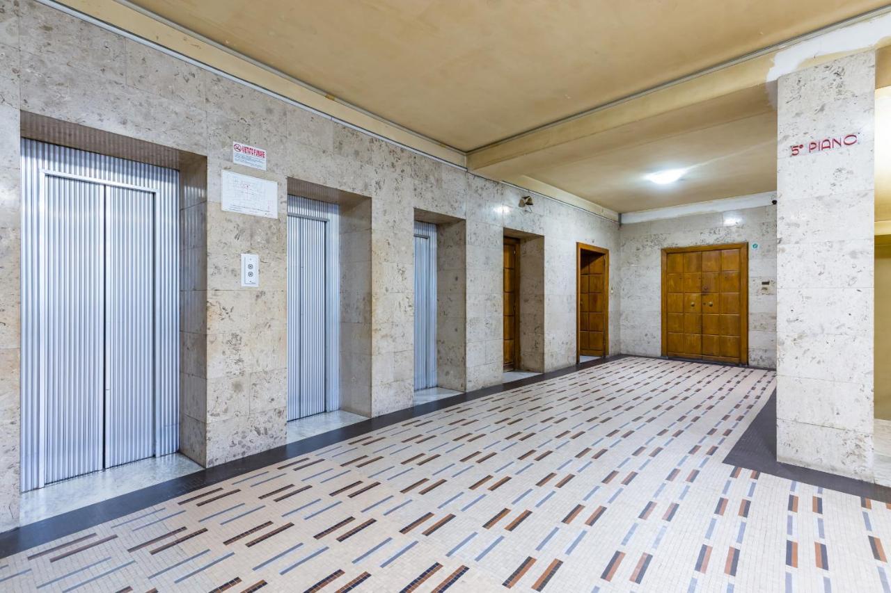 Piazza Municipio Apartments By Wonderful Italy Naples Extérieur photo