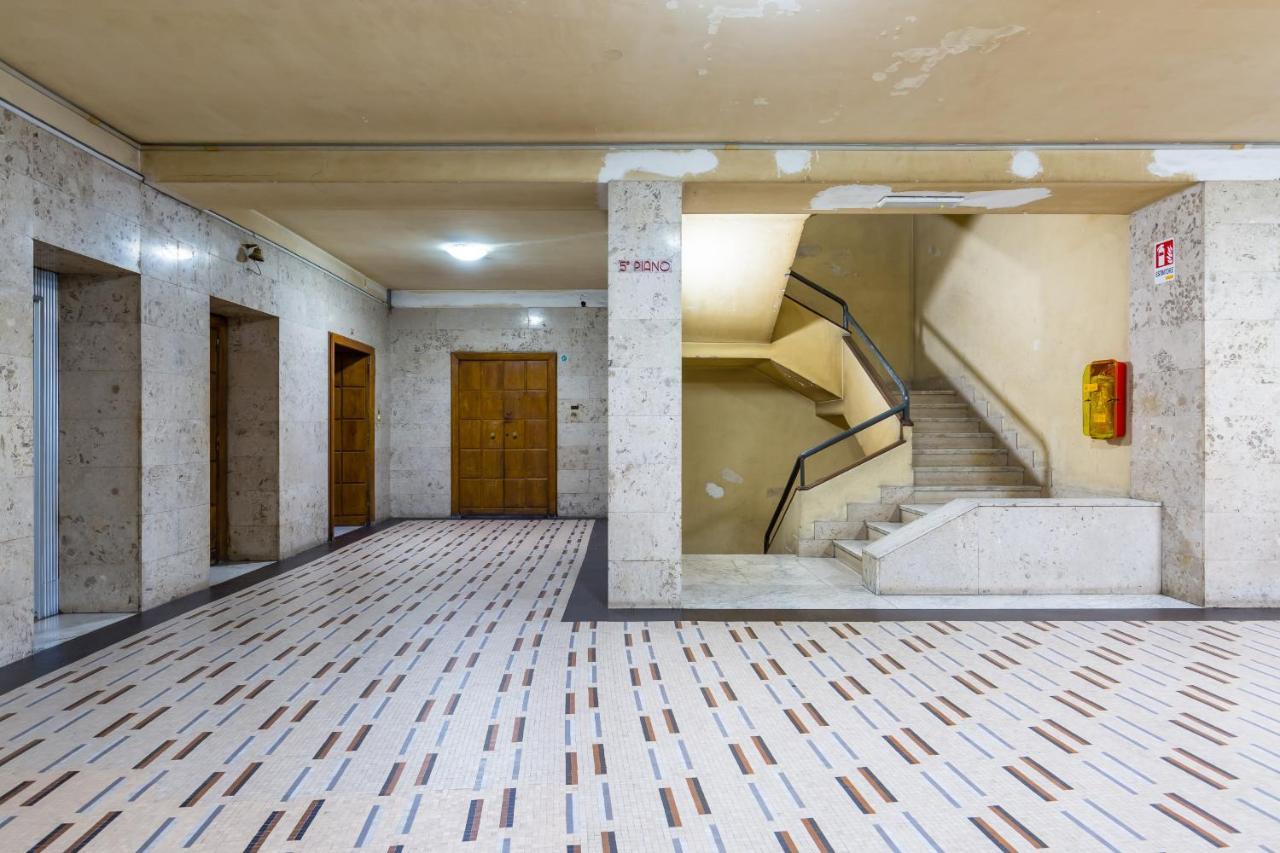 Piazza Municipio Apartments By Wonderful Italy Naples Extérieur photo