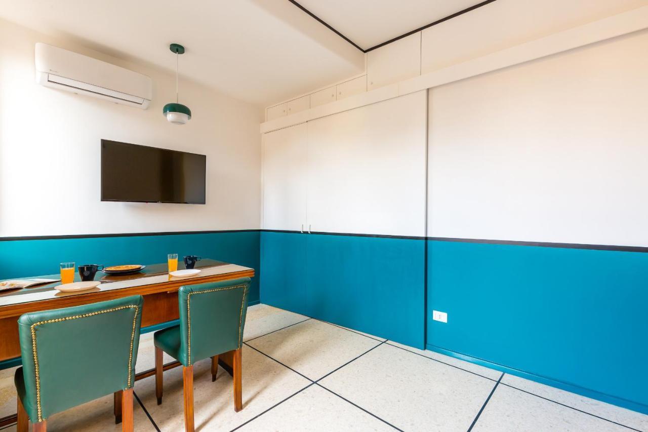 Piazza Municipio Apartments By Wonderful Italy Naples Extérieur photo